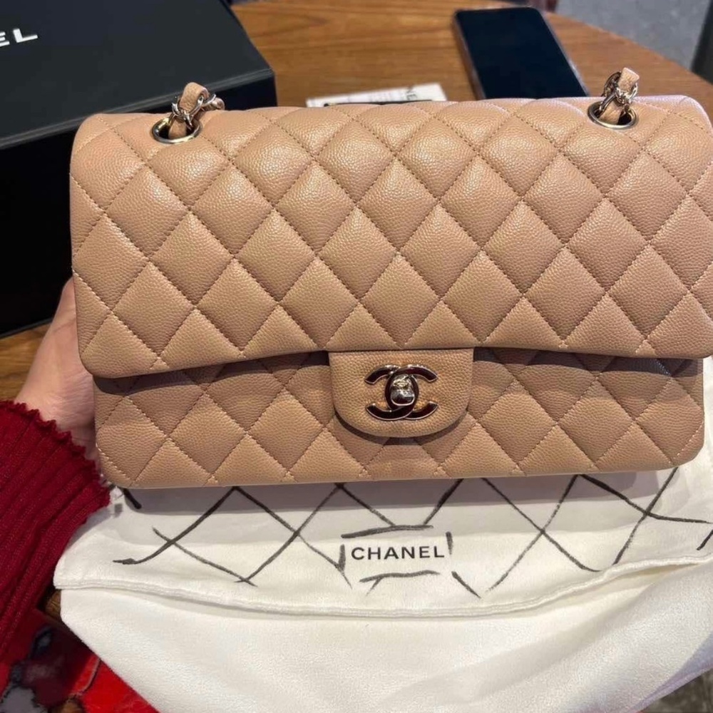 Chanel Medium